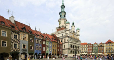 Jak wybrać wypożyczalnię aut w Poznaniu? poznan-85099_1920